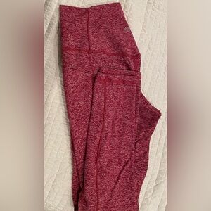 Athleta Salutation Stash Pocket Yoga Capri like new M